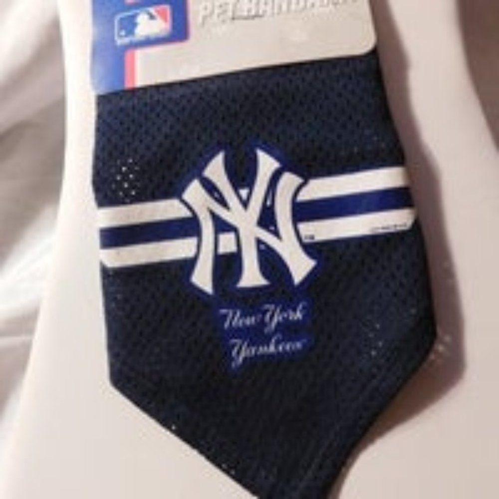 New York Yankees Pet Bandana NEW